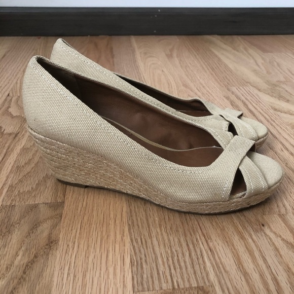 Franco Sarto Cheria Tan Espadrille Wedge Sandals 7 - Picture 1 of 8